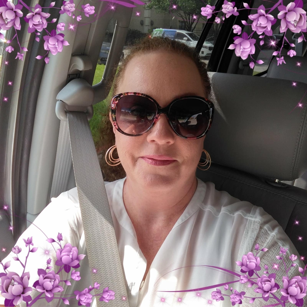 Meet your Posher, Tina